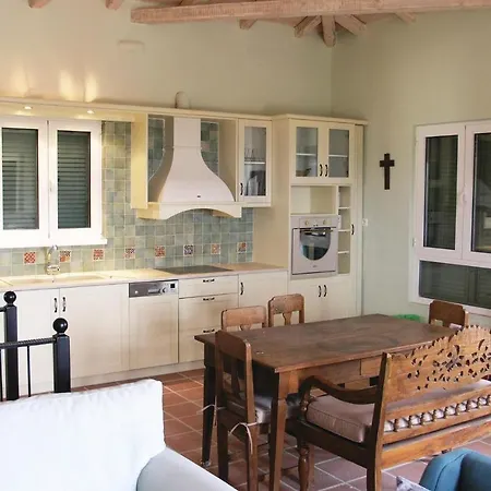 Three-bedroom Holiday In Finikounda-messinias Holiday home Grizokambos