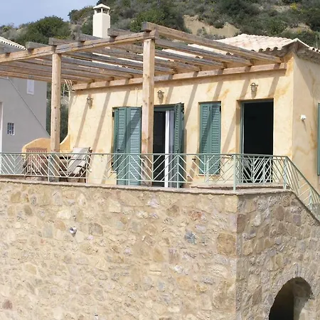 Holiday home Three-bedroom Holiday In Finikounda-messinias
