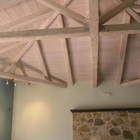 Three-bedroom Holiday In Finikounda-messinias Holiday home Grizokambos