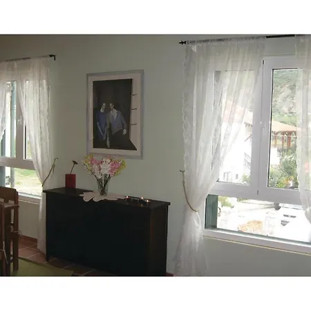 Three-bedroom Holiday In Finikounda-messinias *